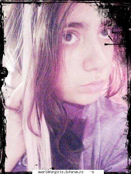 yo..yvo=)) - salz....asta s yo poza e facuta aseara - ��Picture with us��